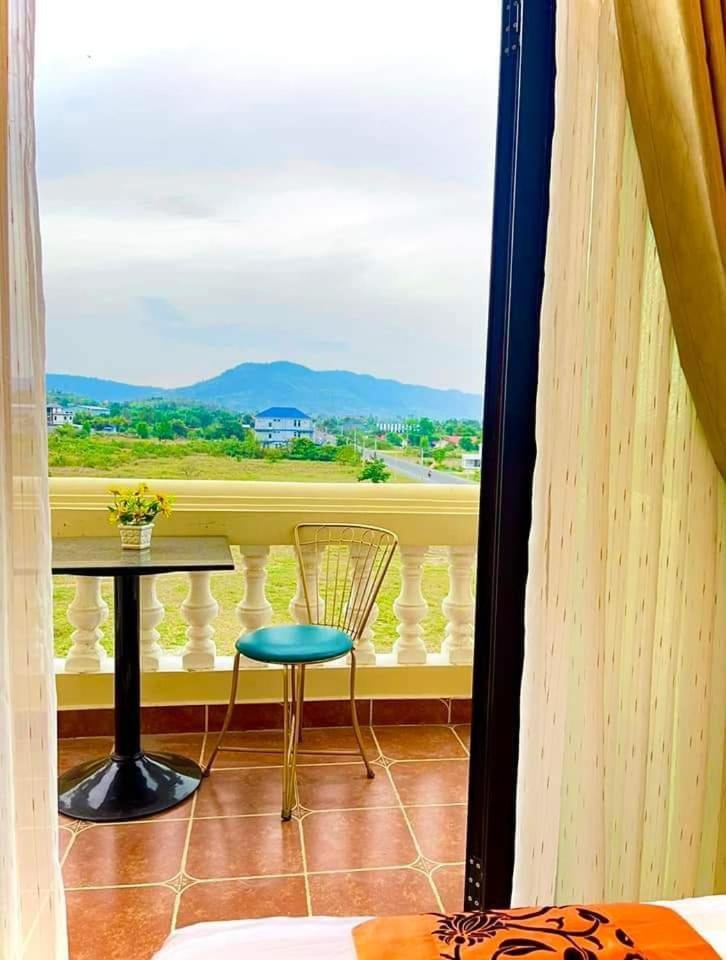 Hotel Hang Meas Boutique Kampot Exterior foto